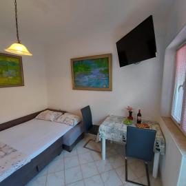 Guest House Ivana, hotel in Igalo