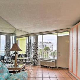 Absolute Beach - Sea View at Symphony Beach Club!