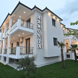 Armonia Luxury Suites