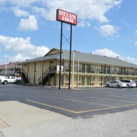 Delux Inn Tulsa, hotel a Tulsa