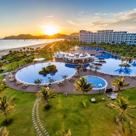 FLC Luxury Hotel Quy Nhon, hotelli kohteessa Quy Nhon