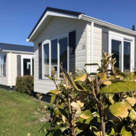 Camping Oase, Zanddijk 75, hotel in Julianadorp