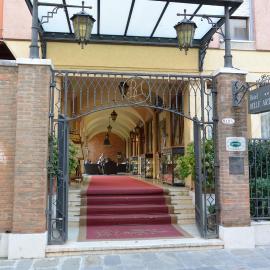 Hotel Belle Arti, מלון בונציה