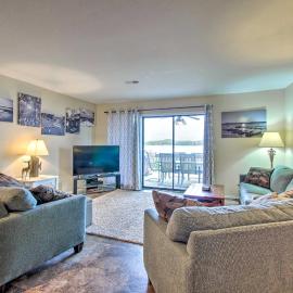 Pool Days & Water Fun Await: Lake Ozark Escape!