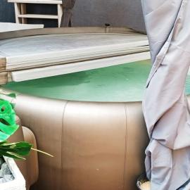 Beach Suite Israel- Private Jacuzzi Garden Suite & Gym, 3 Min Walk To Beach ביץ סוייט ישראל- ג'קוזי פרטי בגינה 3 דקות הליכה לים וחדר כושר, hotel a Ashkelon