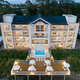 Las Barrancas Apart & Spa, hotel u gradu Nekočea