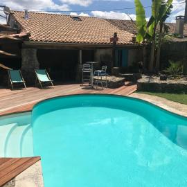 Guesthouse Simon Carretey SAUNA & SWIMMING-P, CALM, hotel in Barsac