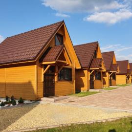 Domki Harnaś Energylandia, отель в городе Przeciszów