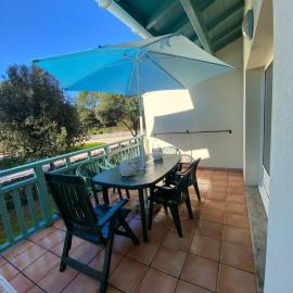 Appartement 3 pièces, 6 perso avec piscine chauffée en saison domaine du golf de Pinsolle