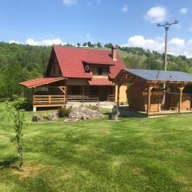 Cabana Kuvaszó Transylvania, hotel in Filia