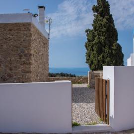 Aegean's balcony - Haihoutes stone house.
