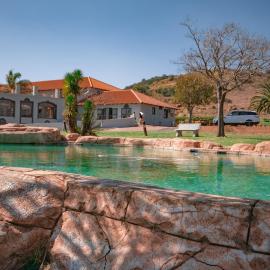 Lapeng hotel, conference and wedding venue, hotel v destinaci Eikenhof