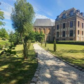Château de Ruesnes, hotel di Ruesnes