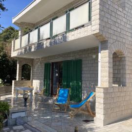 Lavender and Salt Holiday Home, hotel in Banjol