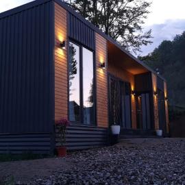 Stablo guest house, хотел в Bărăşti