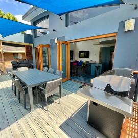 Sails to Sea - 4 Bedroom Pet Friendly