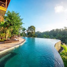 Viesnīca GK Bali Resort pilsētā Tegalalanga