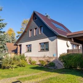 Ferienwohnung im Souterrain, hotel en Freest