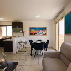 Seaside Luxury Flat Pervolia, hotel v destinaci Perivolia