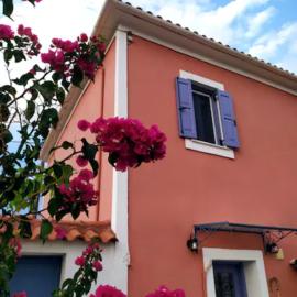 LocriHOUSE-Stylish comfortable home in Galaxidi