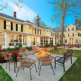 The Whitlock, hotel em Lenox
