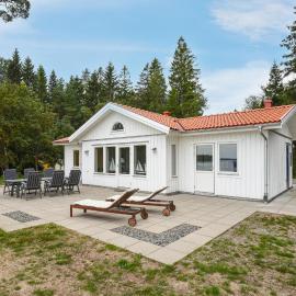 Stunning Home In Mellerud