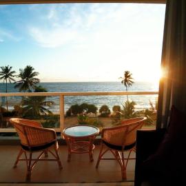 The Beach Front Apartment - A Beach front in Colombo, hotel i Wattala