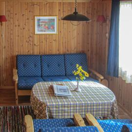 1 Bedroom Awesome Home In Spangereid, hotel a Spangereid