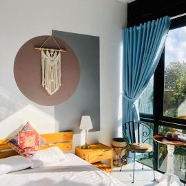 Pleiku में, होटल Jrai Homestay