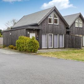 Stunning Home In Søgne