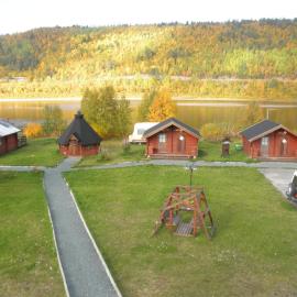 Tenon Eräkievari, hotel in Karigasniemi