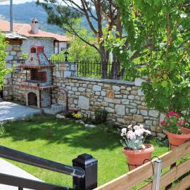 Kassiani House, hotel in Theologos