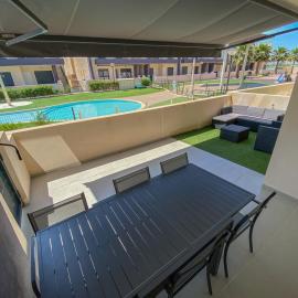 Higuericas 411 - Planta baja - vista piscina - cerca playa