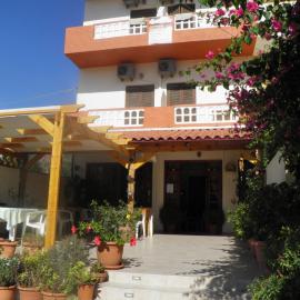 Galaxias Studios, hotel v destinácii Kalamaki
