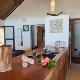 Moorea Lodge Bungalow, hotel em Temae