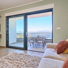 Zsuzsa's Place - peaceful sea view flat, hotel i Slatine