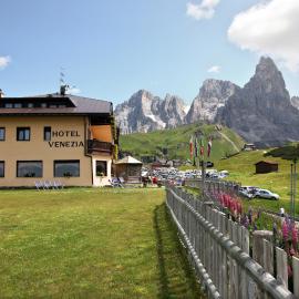 Albergo Venezia, hotel a Passo Rolle