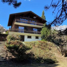 Chalet L'Alpage by Interhome, hotel di Ovronnaz