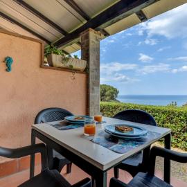Holiday Home La Paradisa by Interhome, hotel in Nisporto