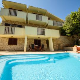 Holiday Home Silvija by Interhome, hotel di Supetar