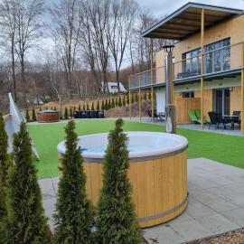 Apartmány DOMA Domaša، فندق في Holčíkovce