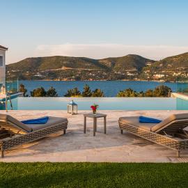 Grand View Villas, hotel en Samos