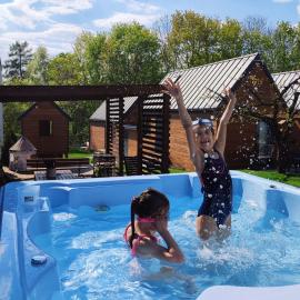 Lawendowo- basen, jacuzzi, domki w ogrodzie i apartamenty w kamienicy, hotel en Sandomierz