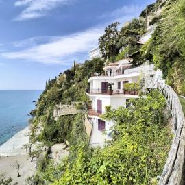 Due Relais - Panoramic Sea View Suites, hotel in Vietri sul Mare