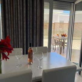 Luxury Sea View Apartaments