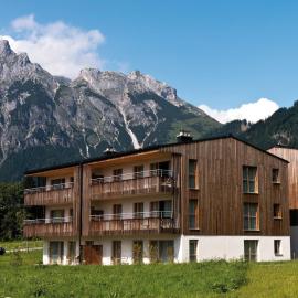 Ferienwohnungen am aja Bergresort Werfenweng, hotel di Werfenweng