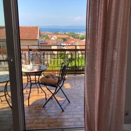 Bellevue Apartments, hotel a Izola