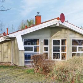 Frische Brise 7 - Dorf 2, Hotel in Priwall