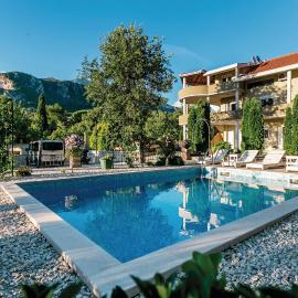 Awesome Apartment In Herceg Novi