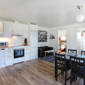 Beautiful Home In Löttorp With Wifi
